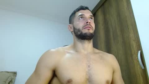 Snapshot of noah_jhonsonn chatting on February 6, 1:36 pm Noah online show from February 6, 1:36 pm