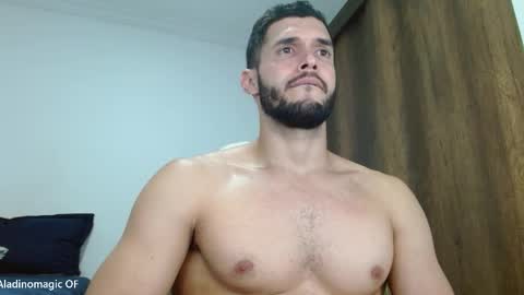 Snapshot of noah_jhonsonn chatting on February 27, 3:50 am Noah online show from February 27, 3:50 am