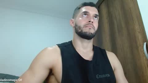 Snapshot of noah_jhonsonn chatting on March 3, 2:07 am Noah online show from March 3, 2:07 am