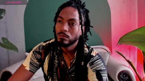 Snapshot of noah_jones__ chatting on March 25, 6:36 pm Noah online show from March 25, 6:36 pm