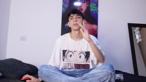 Snapshot of noah_loveboy chatting on January 7, 2:53 am Noah online show from January 7, 2:53 am