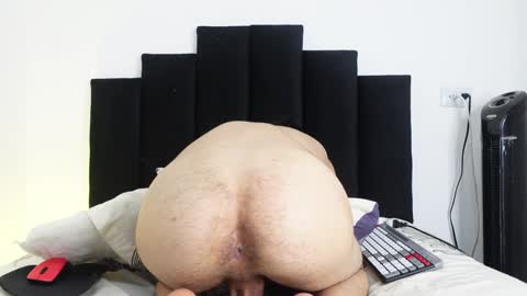 Snapshot of noah_loveboy chatting on January 16, 10:12 pm Noah online show from January 16, 10:12 pm