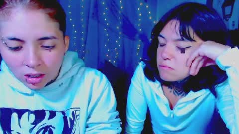 noah hehim    online show from April 8, 10:32 pm