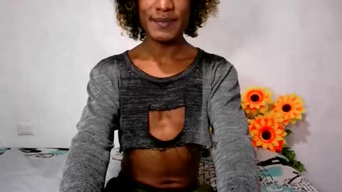 Snapshot of noah_miller7 chatting on November 19, 10:21 pm Noah Millers online show from November 19, 10:21 pm