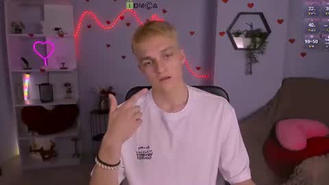 Noah online show from June 17, 12:29 pm