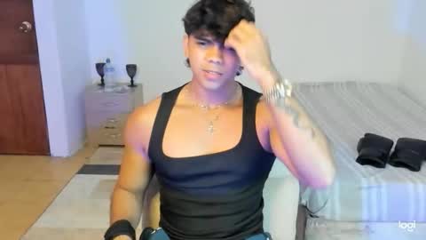 Snapshot of noah_prada14 chatting on May 10, 6:07 am luis navas online show from May 10, 6:07 am