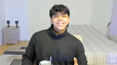 Snapshot of noah_prada14 chatting on May 11, 4:40 am luis navas online show from May 11, 4:40 am