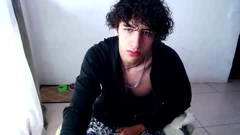 Kervs online show from April 7, 5:35 pm