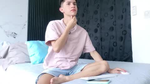 noah tyler  online show from March 2, 6:59 pm