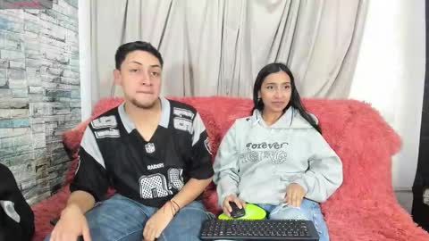 Snapshot of noahandbunny chatting on March 24, 3:06 pm Noahandbunny online show from March 24, 3:06 pm