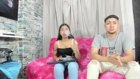 Snapshot of noahandbunny chatting on April 6, 11:22 am Noahandbunny online show from April 6, 11:22 am