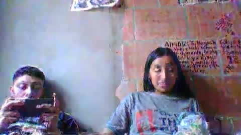 Snapshot of noahandbunny chatting on May 8, 6:57 pm Noahandbunny online show from May 8, 6:57 pm