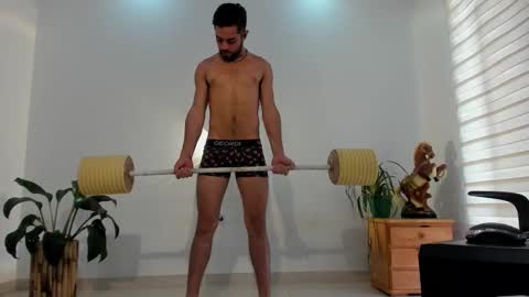 LIAM- noah online show from February 6, 1:47 pm