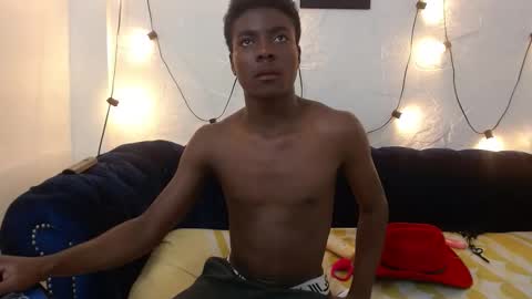 noah online show from December 3, 9:35 pm