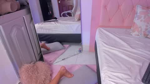 noahperezz online show from January 11, 12:59 am