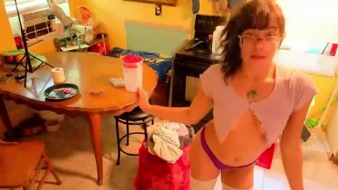 Nobunny online show from July 1, 7:13 pm