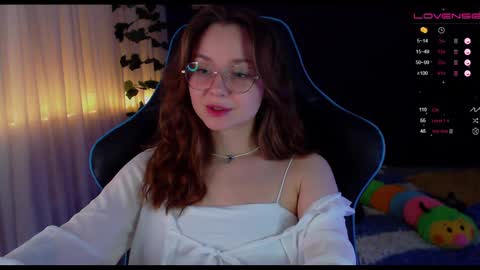 Snapshot of nochnoye_soltse chatting on December 17, 11:38 pm Sun or Luna online show from December 17, 11:38 pm