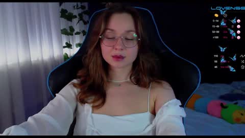 Snapshot of nochnoye_soltse chatting on December 28, 8:47 pm Sun or Luna online show from December 28, 8:47 pm