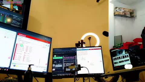 Nicol online show from July 5, 3:41 pm