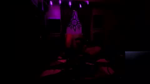 Jonny Coxman online show from November 1, 10:50 am