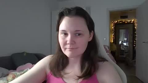 nodarell online show from November 25, 3:56 pm