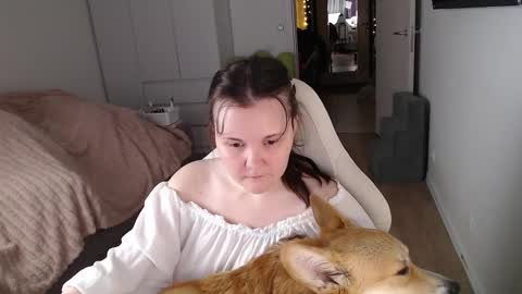 nodarell online show from November 28, 2:42 pm