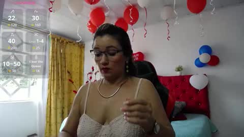 noelia_milfs online show from February 14, 7:54 pm