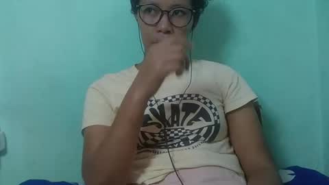 noellah online show from December 15, 8:07 am