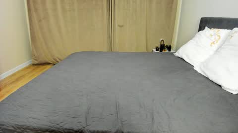 Snapshot of noelle_natty chatting on November 15, 3:59 am Noelle Natty online show from November 15, 3:59 am