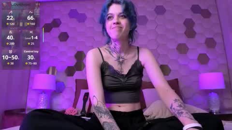 Elly online show from February 4, 10:26 pm