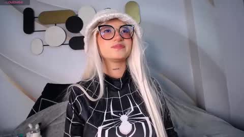 Snapshot of noelleruby chatting on February 18, 3:13 am RUBY online show from February 18, 3:13 am