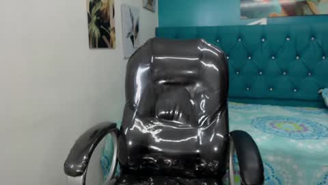 Noha Scott online show from January 12, 10:43 pm