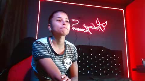 Noha Thomson online show from July 25, 9:56 pm