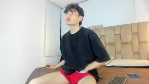 Sebas  online show from March 1, 3:19 am