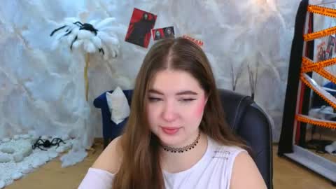 Snapshot of noirwhisper chatting on November 1, 6:21 pm noirwhisper online show from November 1, 6:21 pm