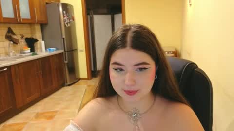 Snapshot of noirwhisper chatting on November 26, 3:29 am noirwhisper online show from November 26, 3:29 am