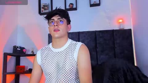 Nolan  online show from October 21, 3:18 am