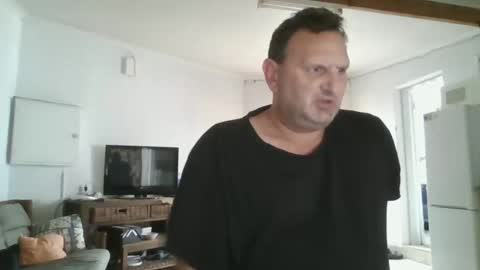 Snapshot of nollie244 chatting on January 5, 12:53 pm Nollie online show from January 5, 12:53 pm