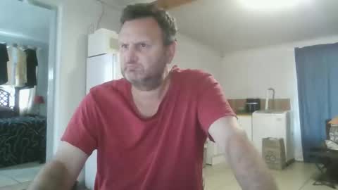 Snapshot of nollie244 chatting on September 30, 4:50 am Nollie online show from September 30, 4:50 am