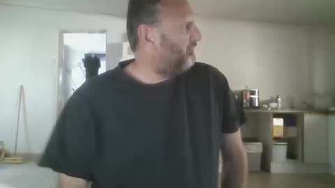 Snapshot of nollie244 chatting on February 4, 5:13 am Nollie online show from February 4, 5:13 am