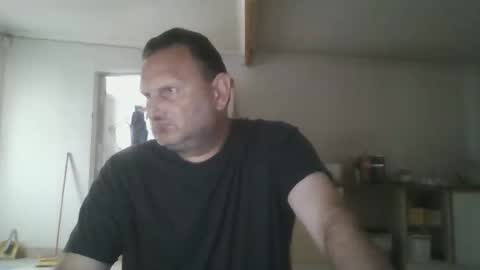 Snapshot of nollie244 chatting on February 14, 7:49 am Nollie online show from February 14, 7:49 am