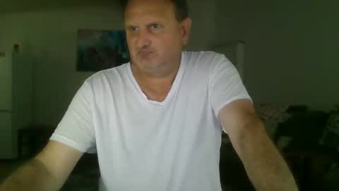 Snapshot of nollie244 chatting on March 16, 7:12 am Nollie online show from March 16, 7:12 am