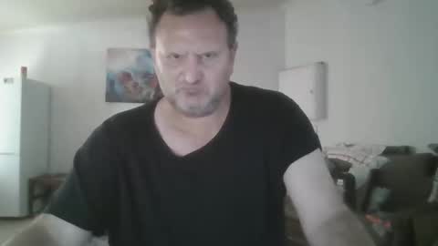 Snapshot of nollie244 chatting on March 20, 3:06 pm Nollie online show from March 20, 3:06 pm