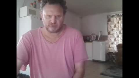 Nollie online show from May 5, 6:32 am