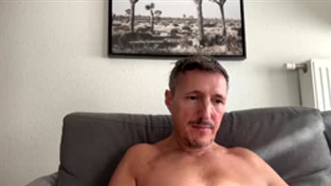 Snapshot of nolo34 chatting on November 26, 12:50 pm nolo34 online show from November 26, 12:50 pm