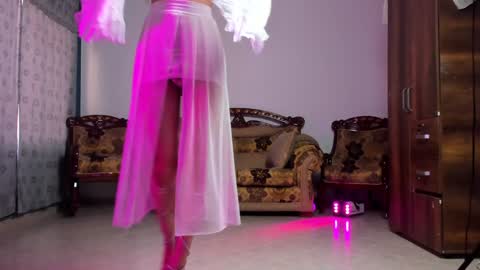 Snapshot of nonbinaryangel_ chatting on February 3, 10:00 pm Sammy online show from February 3, 10:00 pm