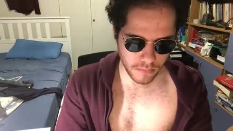 Snapshot of nongay379444 chatting on December 13, 5:43 pm nongay379444 online show from December 13, 5:43 pm