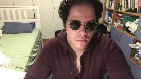 Snapshot of nongay379444 chatting on January 3, 5:53 pm nongay379444 online show from January 3, 5:53 pm