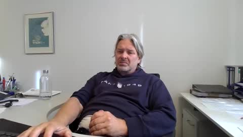 Ralle online show from October 31, 11:00 am