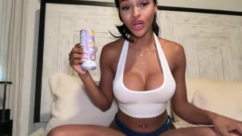 NoodsOverNudes online show from July 13, 12:24 am